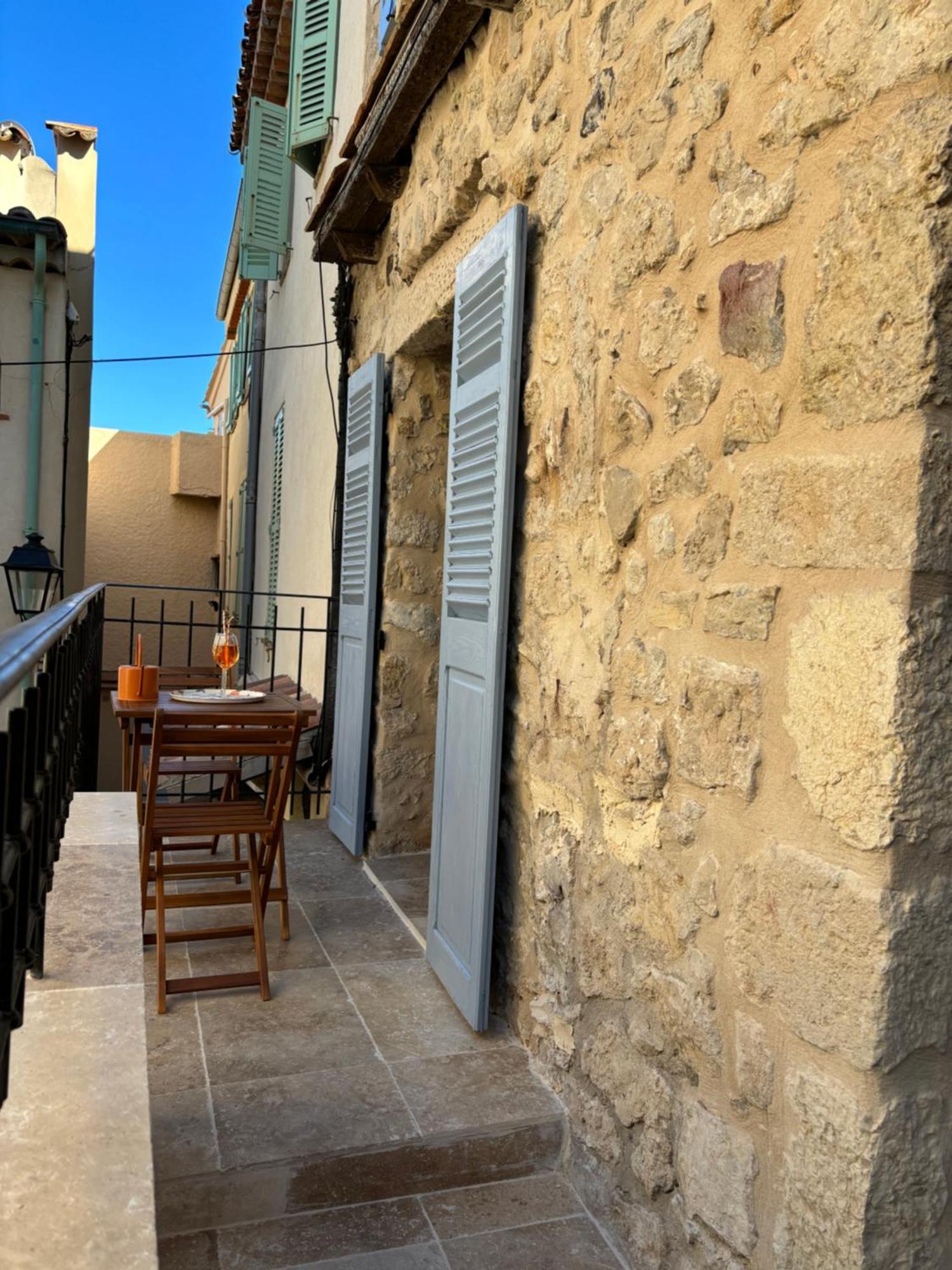 Апартаменти La Pablita, Vieil Antibes, Remparts Номер фото